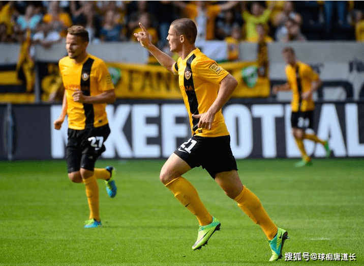 雷竞技官方网站洛杉矶湖人内部会议纪要流出：今晨状态回暖；荷甲使命明确；数据趋势出现新变化的简单介绍