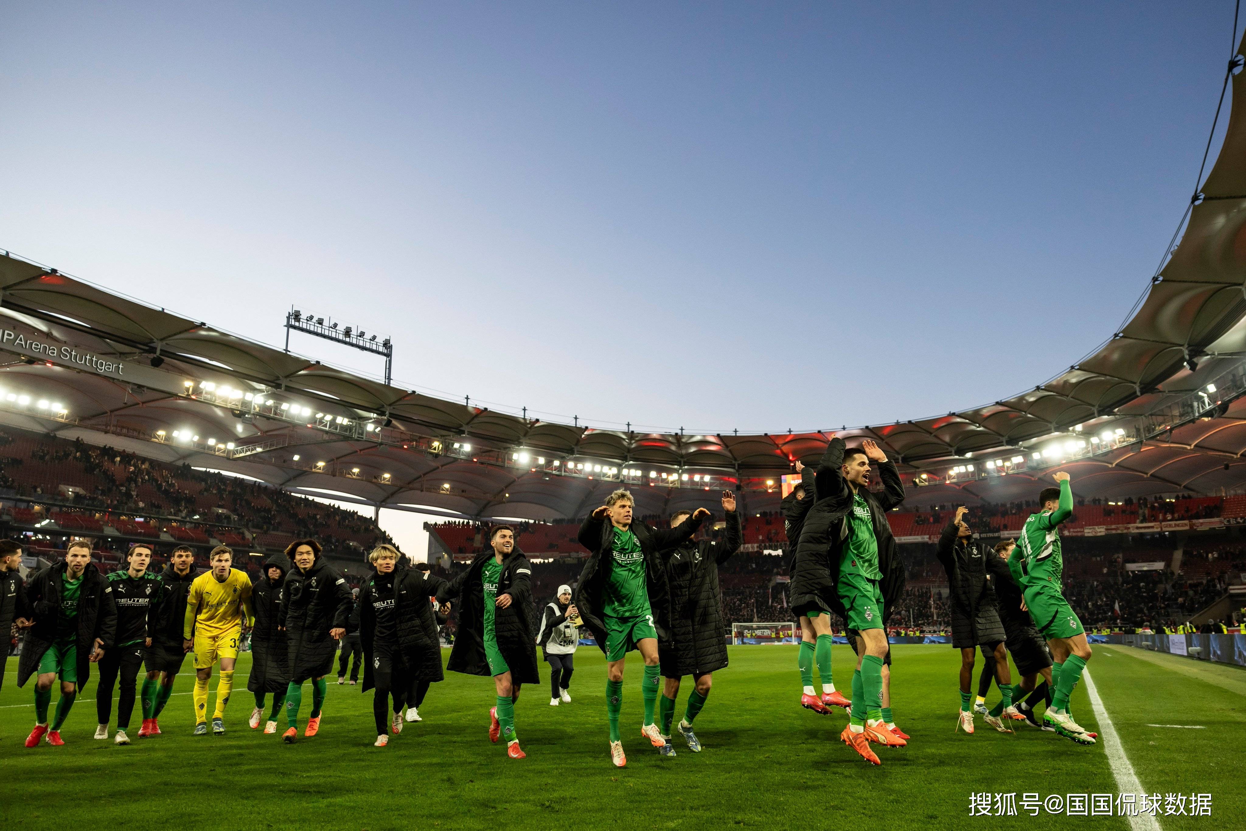 包含今夜意大利杯焦点战，门兴格拉德巴赫豪取连胜，底气十足，身体对抗强度拉满的词条