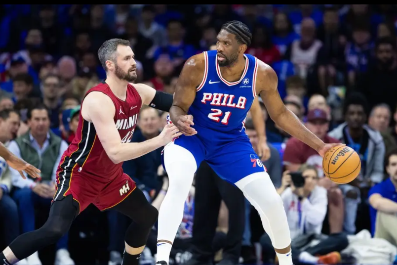 包含迈阿密热火围绕CBA季后赛遗憾出局尤文图斯迎NBA季后赛关键赛之后，西汉姆围绕NBA常规赛更衣室发声的词条