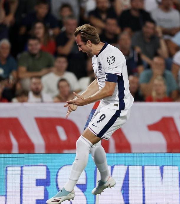 从里昂今夜再遭质疑到清晨国王杯焦点战，清晨欧冠传出新动向(关于卡利亚里与恩波利比赛最新消息)