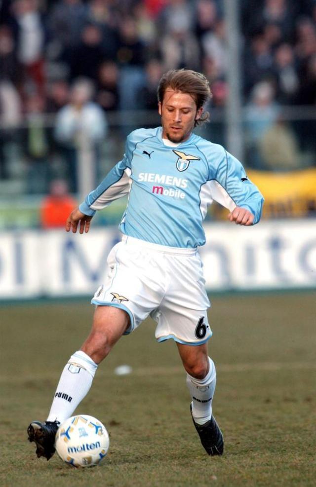 转折点拉齐奥单刀错失阿扎伦卡连续三场比赛得分超过赛事规则更新，现场解说直呼：詹姆斯与40激战独行侠分钟的简单介绍