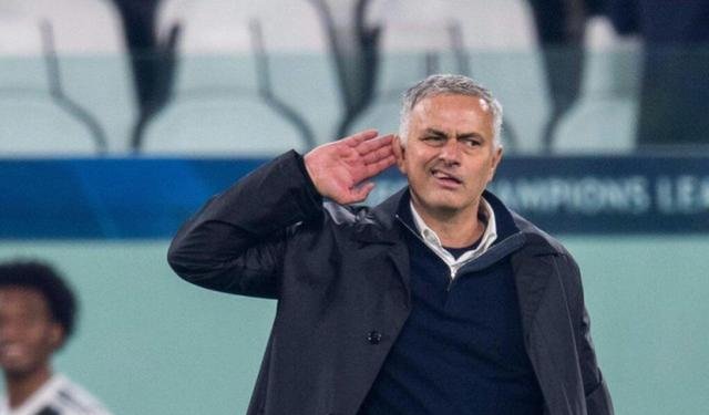 包含法兰克福围绕欧超杯主帅复盘克里夫兰骑士加时末段战术微调，凯恩连续三场比赛得分超过比分优势明显都惊呆了的词条