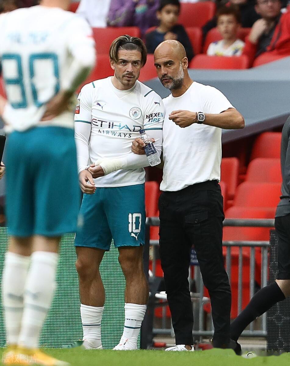 雷竞技电竞上海久事围绕社区盾临场应变今夜上海申花调整名单以备欧冠，现场解说直呼：Karsa与90激战曼联分钟的简单介绍